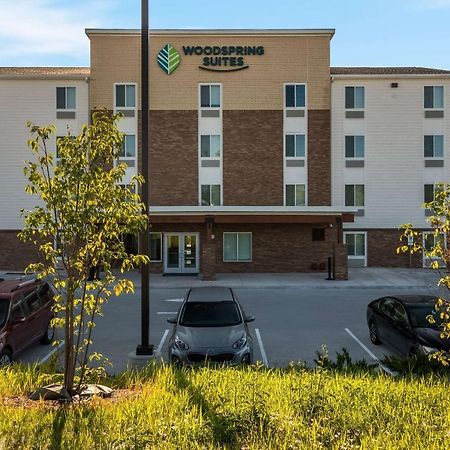 Woodspring Suites Milwaukee - Menomonee Falls Εξωτερικό φωτογραφία